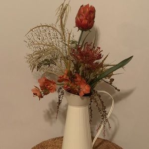 Handmade Boutique Hand Crafted Designed! Centerpiece Silk Flowers